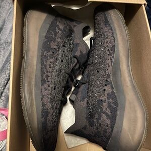 Men’s Yeezy Boost 380 EUC